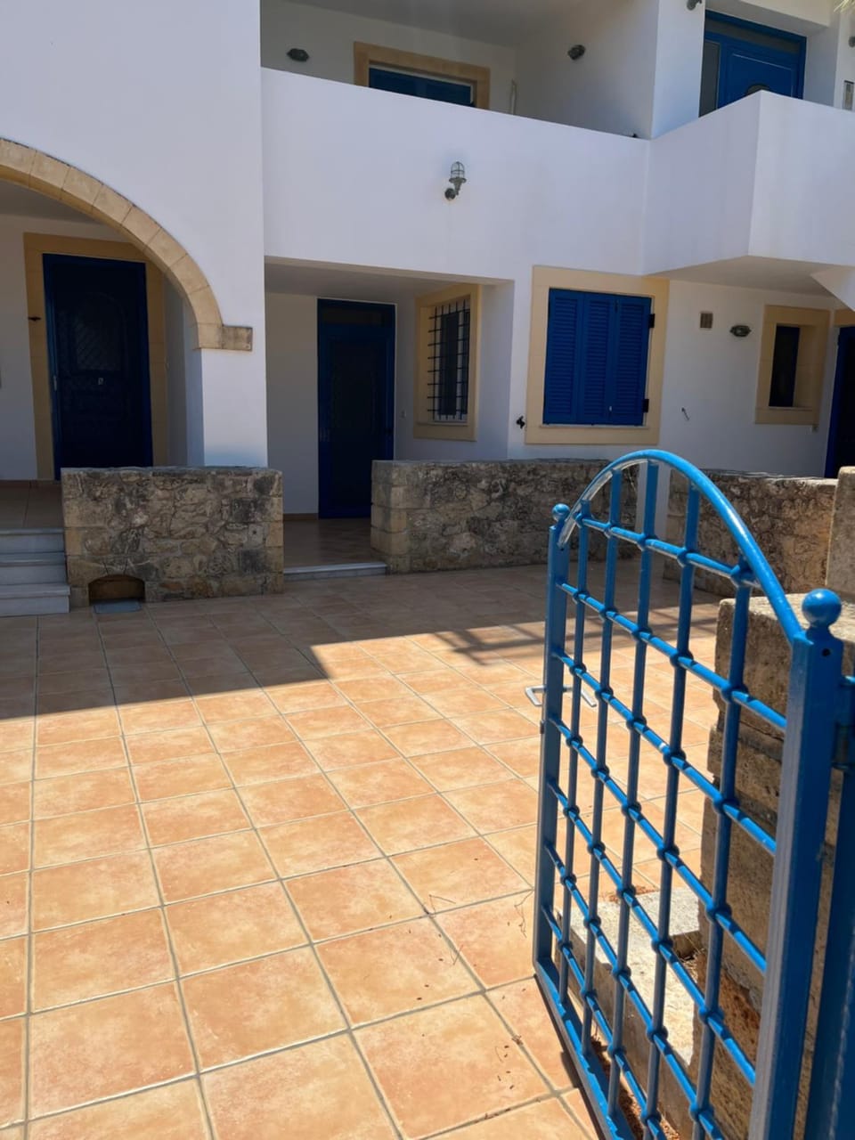 Property building, Balcony/Terrace