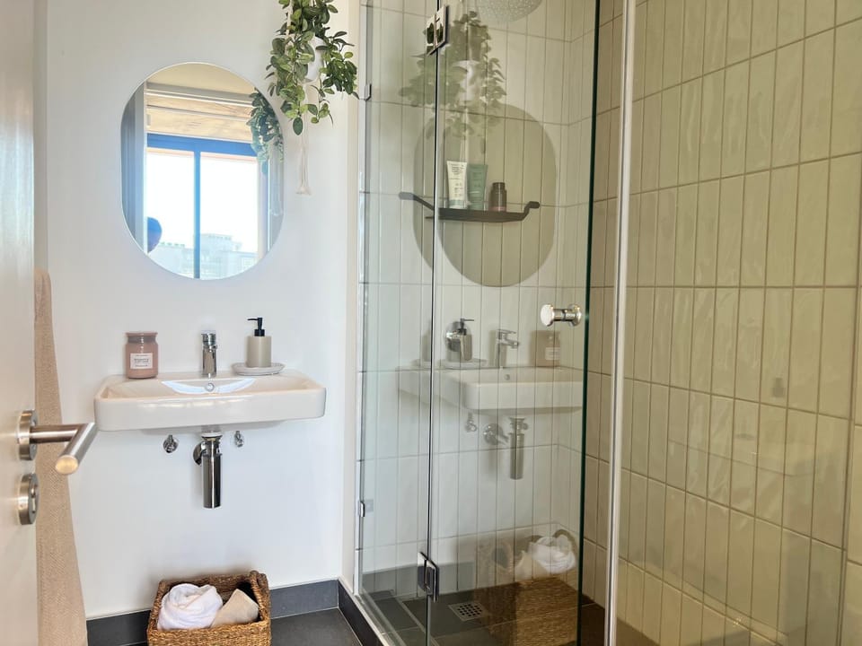 Sea Point Solace Apartment in Sea Point