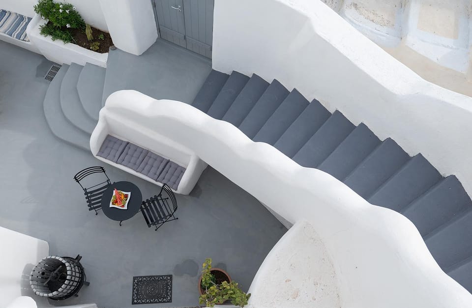 Property building, Seating area