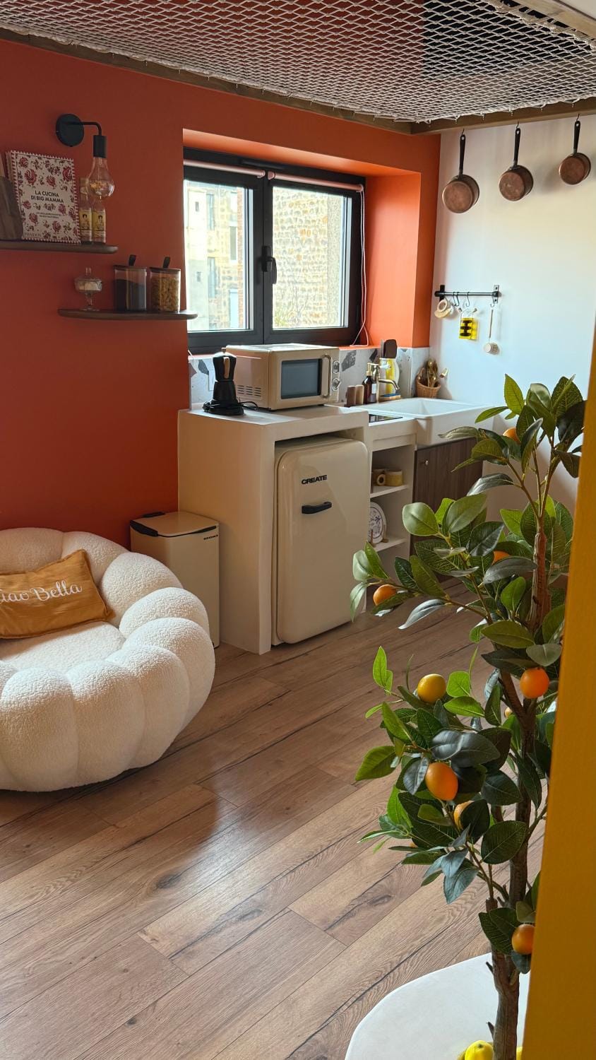 Dolcevita Suite - Signature italienne avec spa et filet Apartment in Saint-Étienne