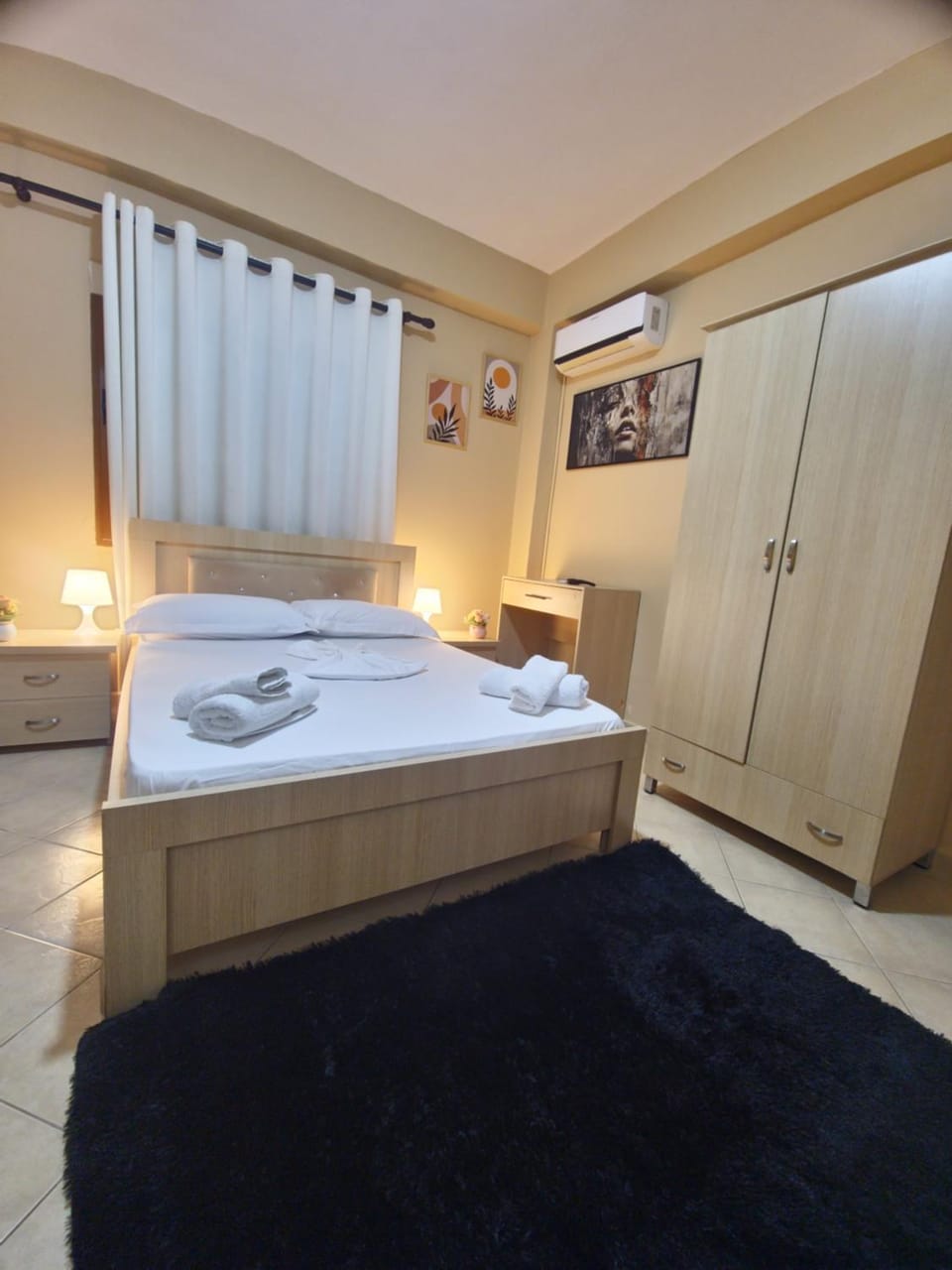 Bed, Photo of the whole room, Bedroom, towels, wardrobe, air conditioner