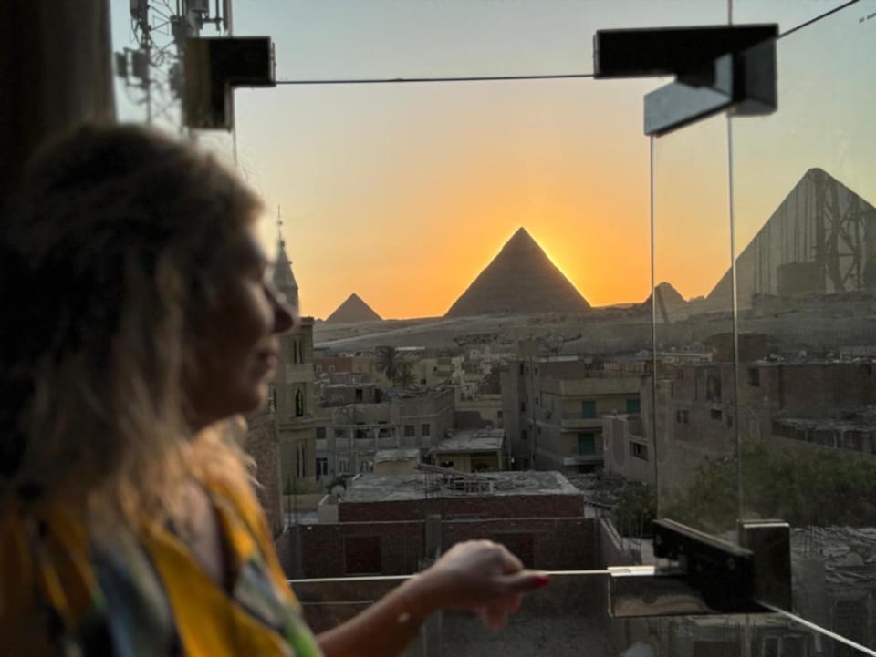 Montu pyramids Hotel Bed and Breakfast in Egypt