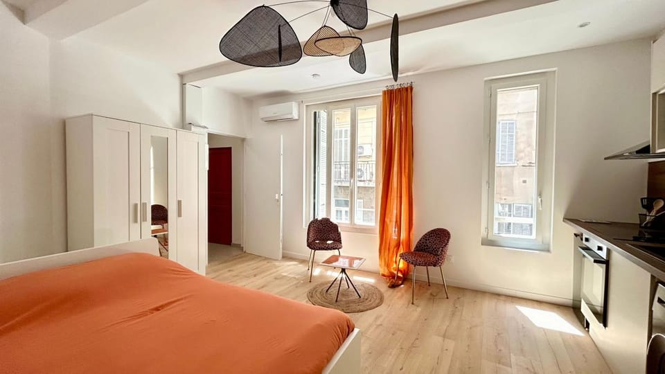 Dream Studio, - Rénové, Centre-Ville proche Vieux-port, 2pers Apartment in Marseille