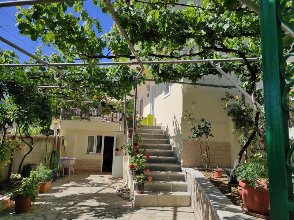 Property building, Garden
