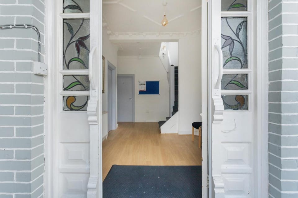 Flams 1 Vacation rental in Wembley