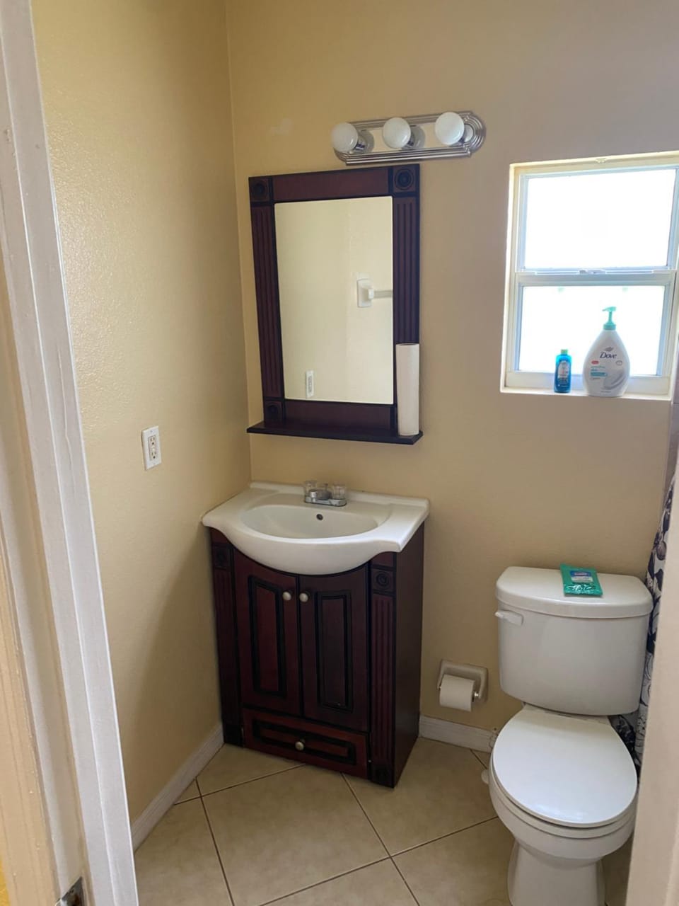 Airport Mother In-law Suite Apartment in Town N Country