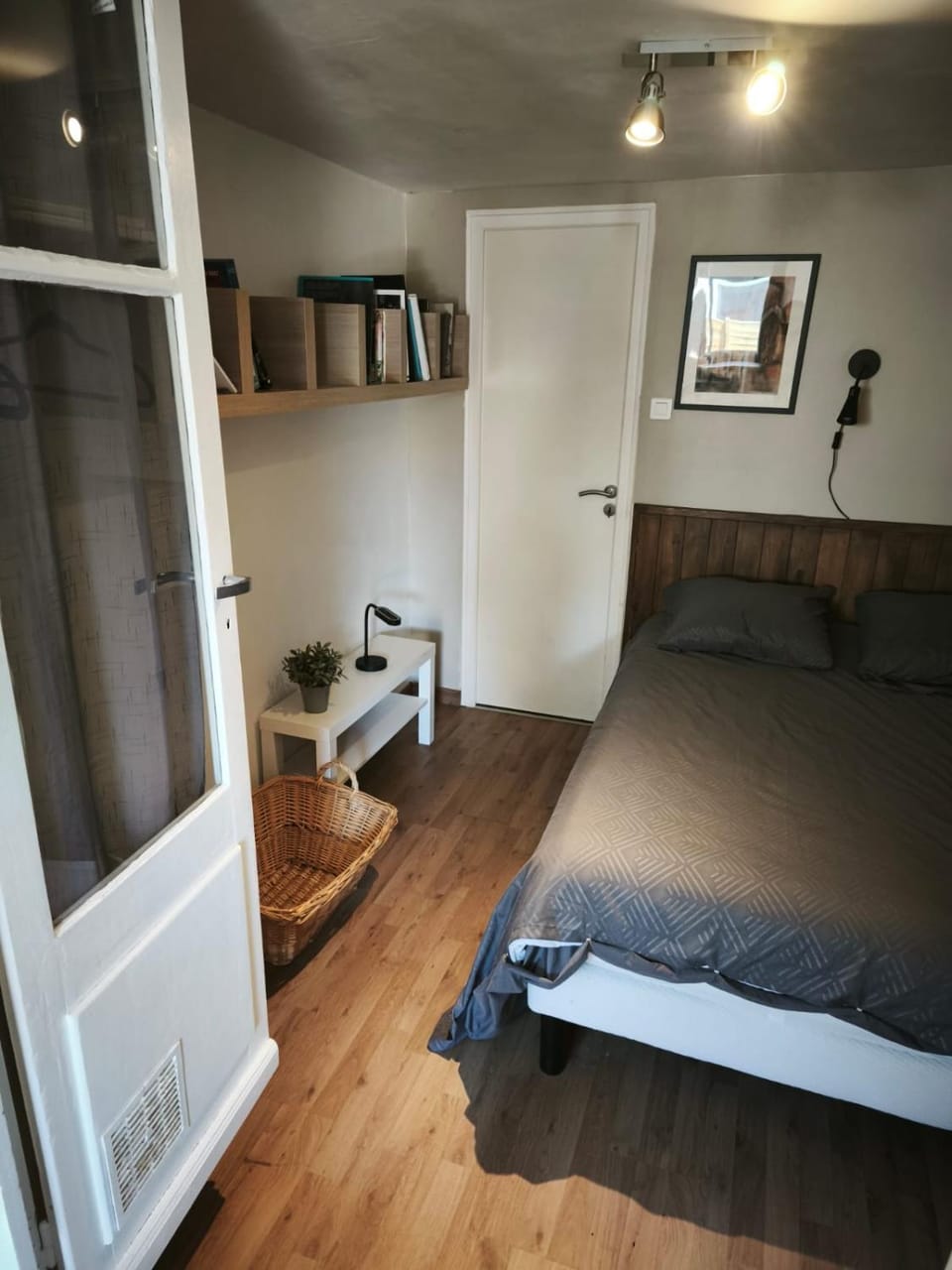 T1 Calme - Séjour Pro & Détente - Netflix & Canal - Wifi Apartment in Aurillac