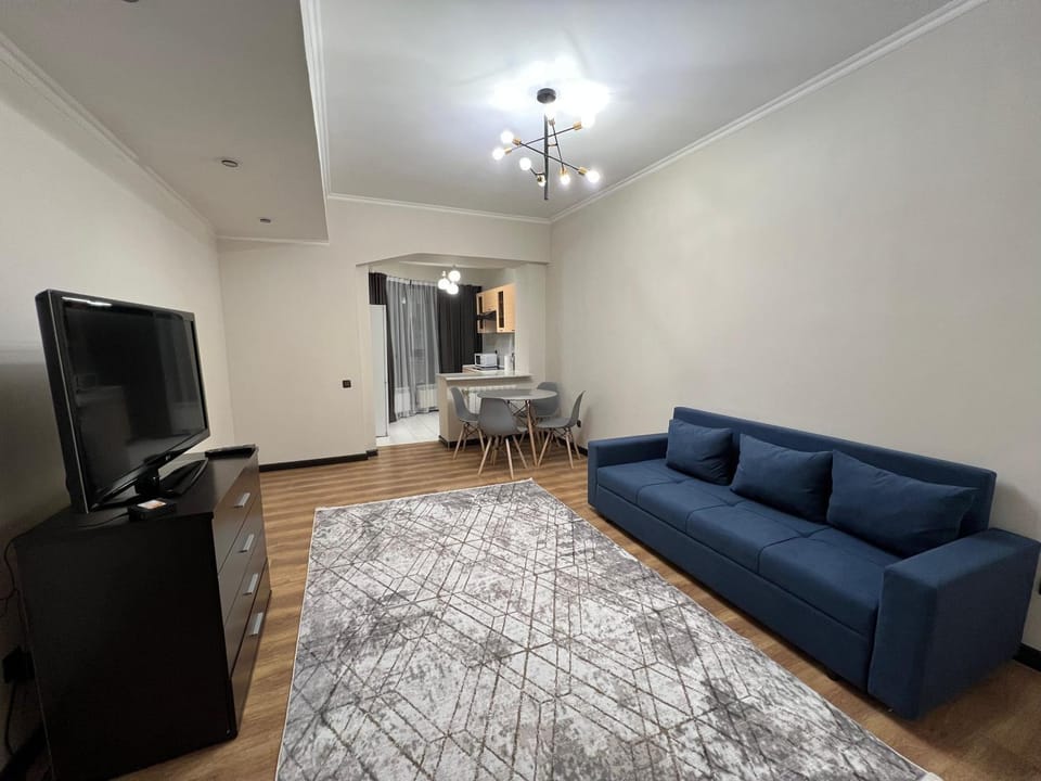 Просторная 1-спальная квартира в ЖК Арай Apartment in Almaty
