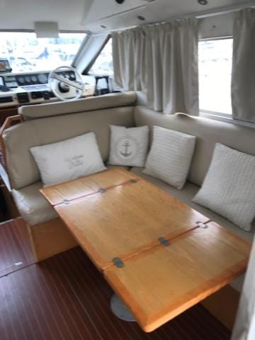 une place au soleil Docked boat in Cannes