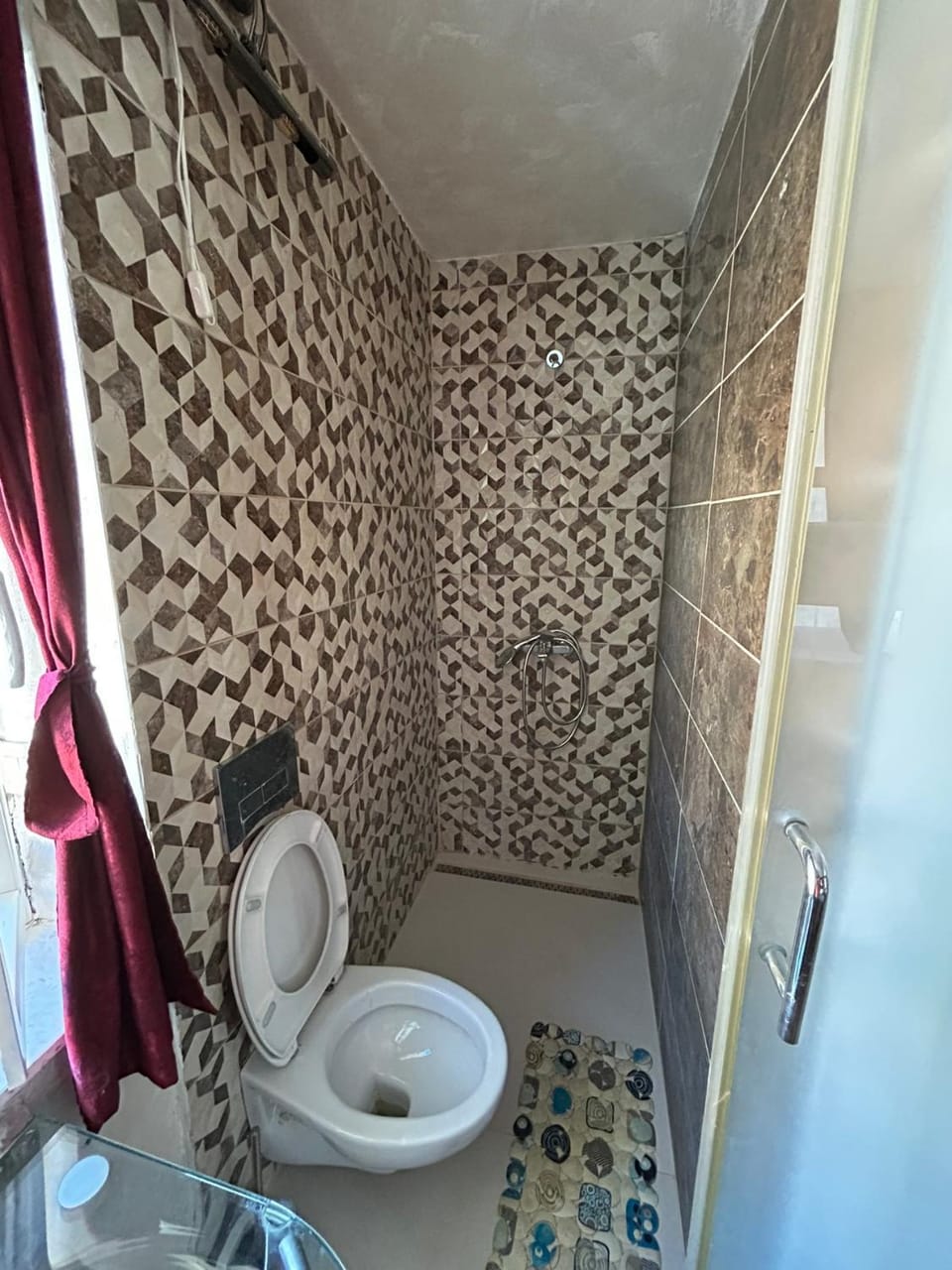 Michel Guesthouse Hostel in Budva