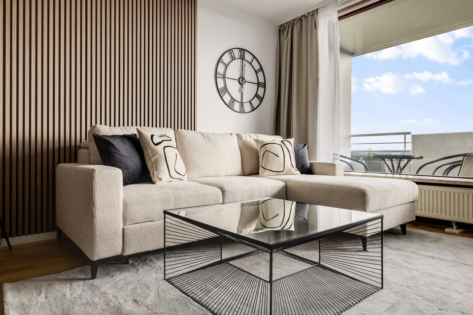 View (from property/room), Living room, Seating area
