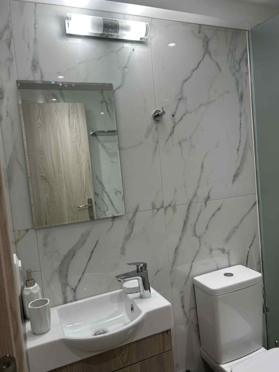 Toilet, Bathroom