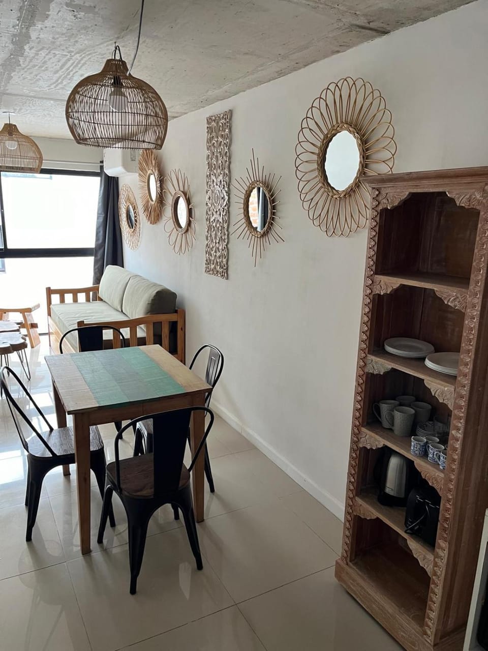 Living room, Dining area