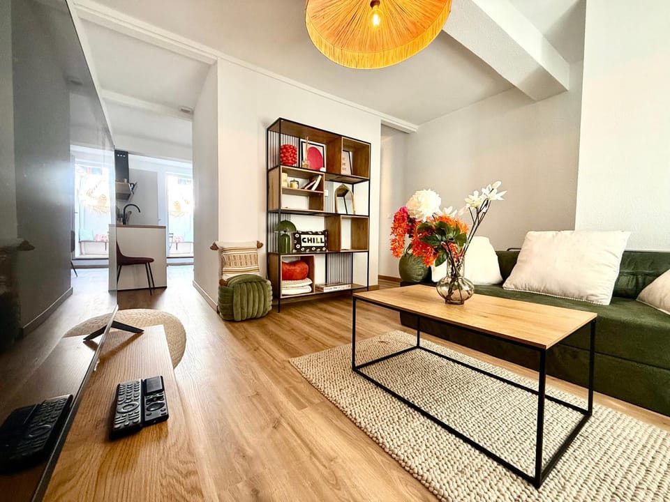 Library, TV and multimedia, Living room, Seating area