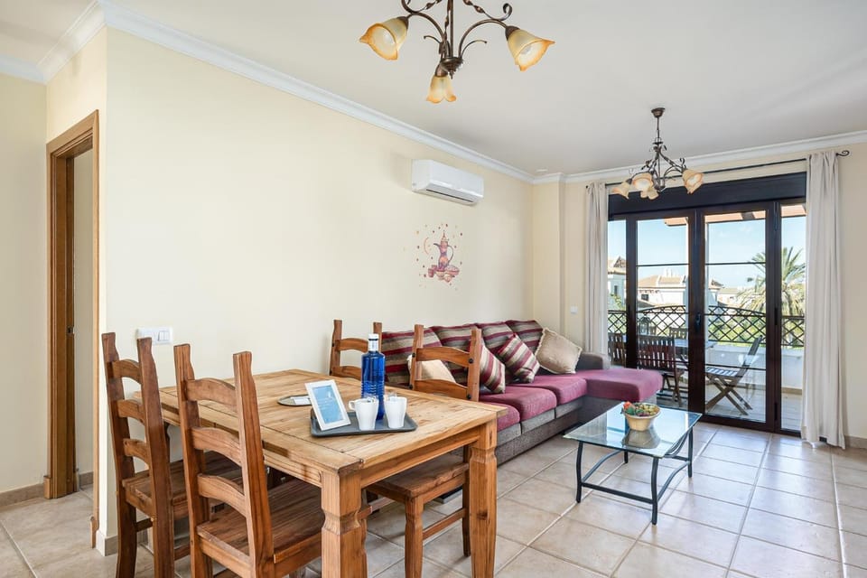 Living room, Dining area, air conditioner