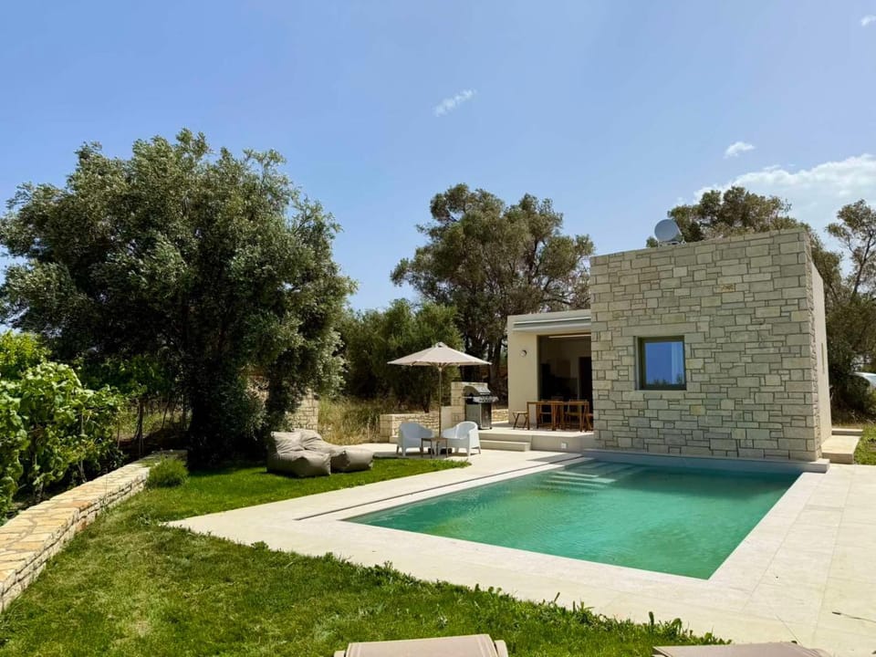 Drosia Villa in Crete Region