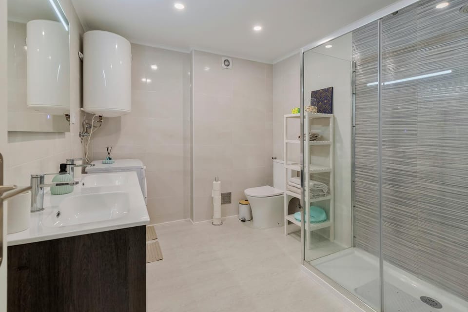 Costa 27 Beach Apartment - By Y Concept Apartment in Costa da Caparica