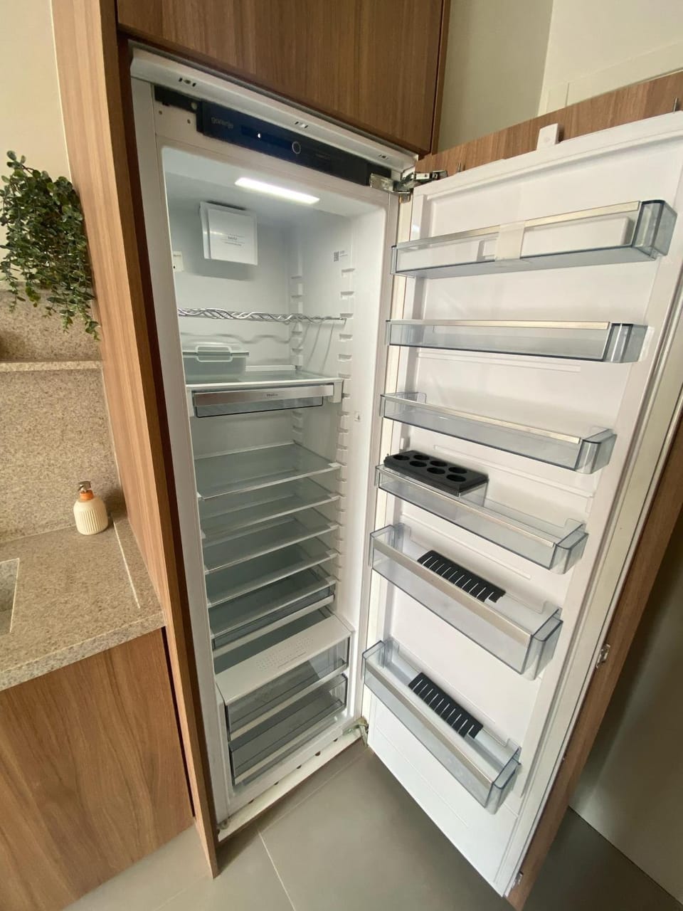 Kitchen or kitchenette, kitchen