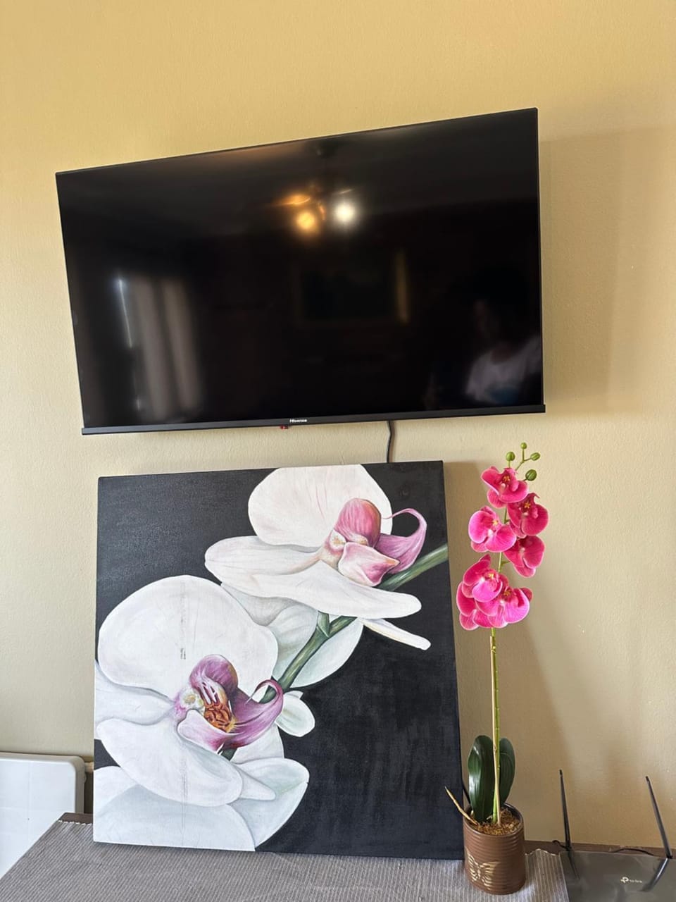 TV and multimedia, Decorative detail
