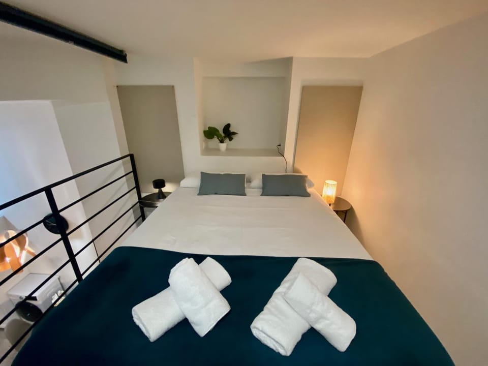 Duplex City of Arts & Science Apartment in Valencia