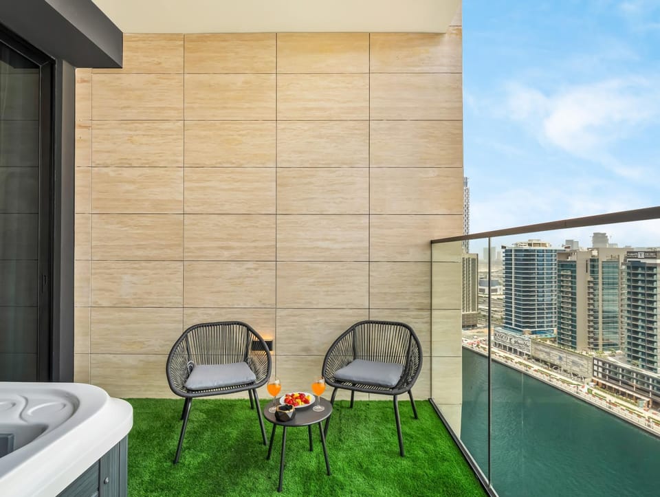 Day, Balcony/Terrace