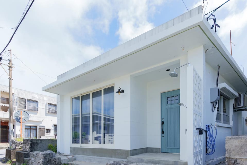 Property building, Day