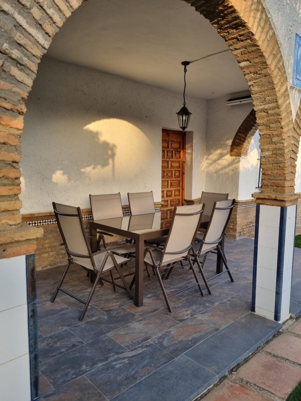Patio, Dining area