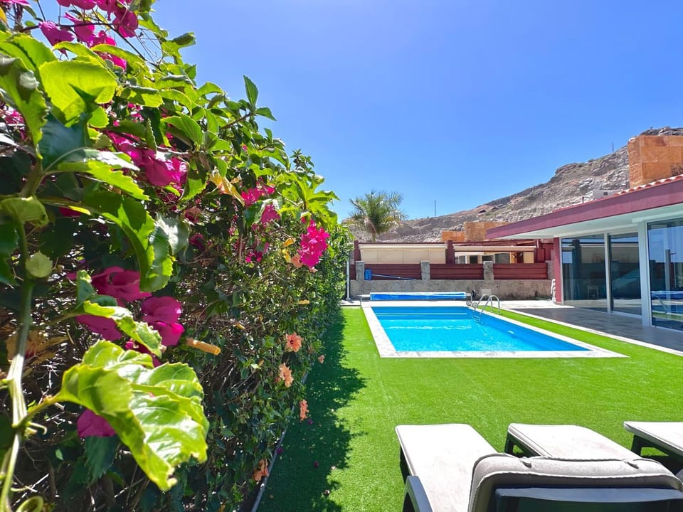 Garden, Garden view, Pool view, Swimming pool