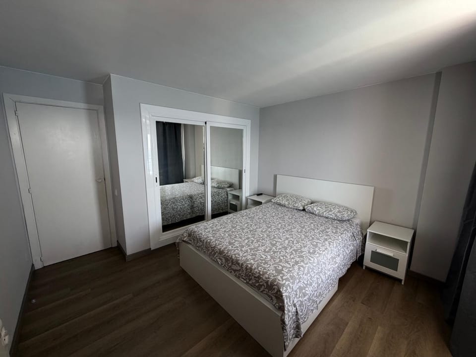 Bed, Bedroom, wardrobe