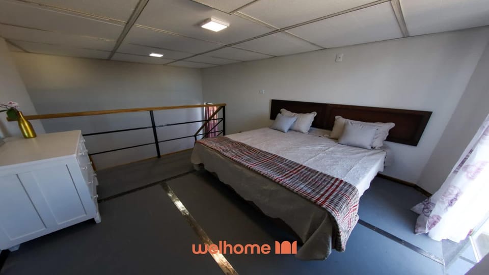 Loft em Ponta Grossa com Mezanino Apartment in State of Paraná