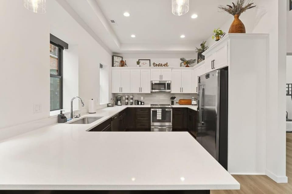 Modern Luxury - 3 Bed in the Heart of Downtown Apartment in Spokane