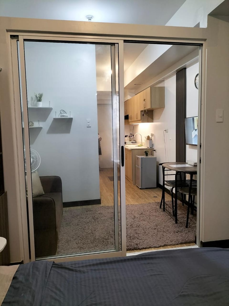 Kitchen or kitchenette, Seating area, Dining area