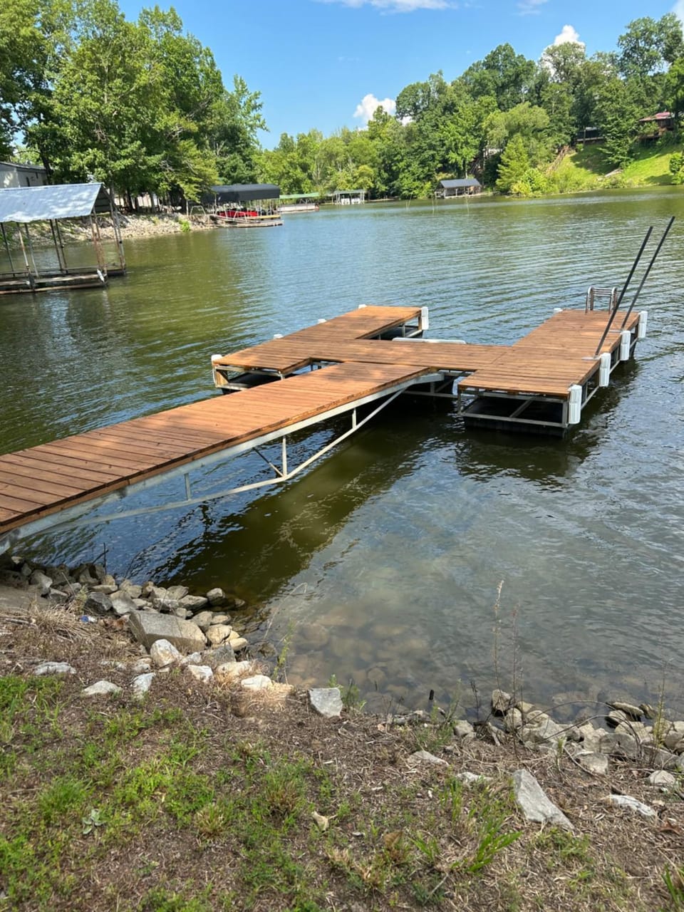 TN River Retreat Campground/ 
RV Resort in Tennessee