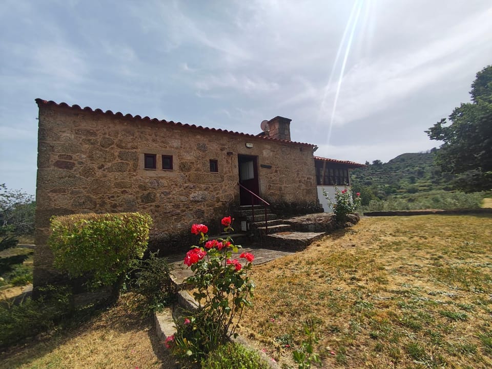Property building, Garden, Landmark view