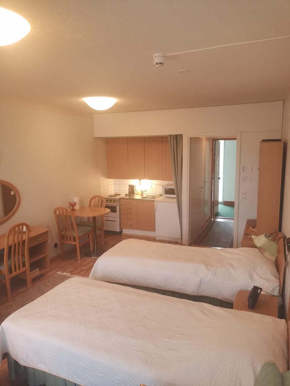 Yksiö upealla järvinäkymällä Termessä Apartment in Finland