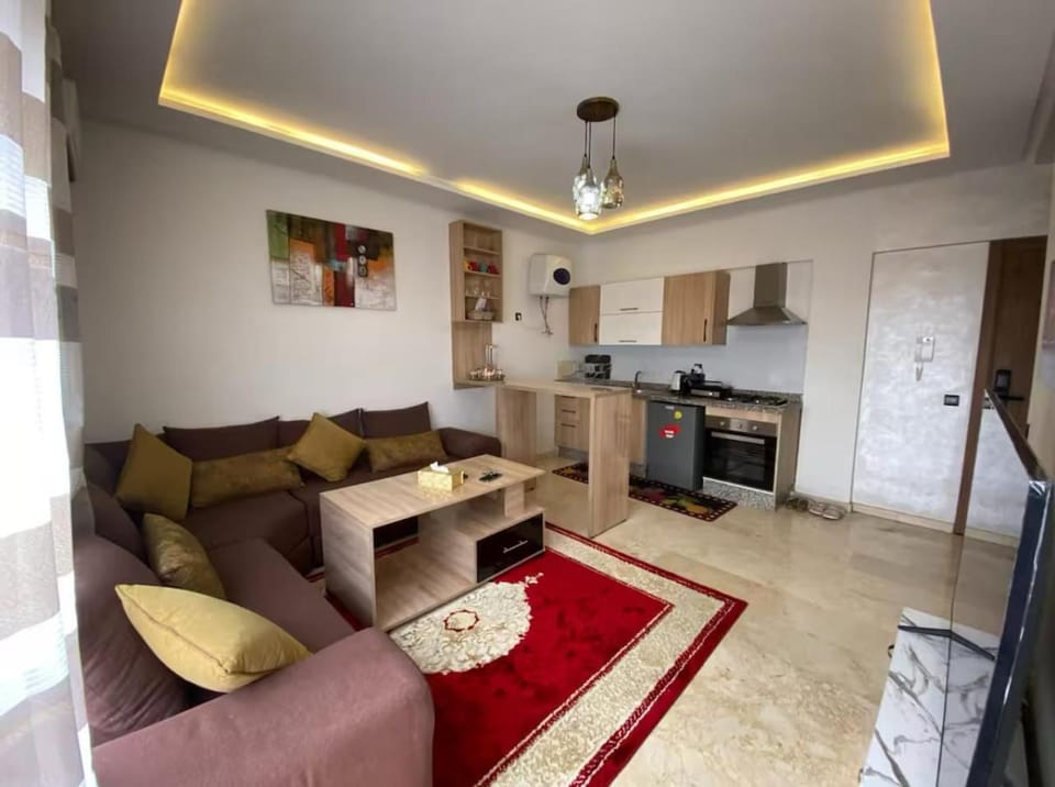 TV and multimedia, Kitchen or kitchenette, Living room