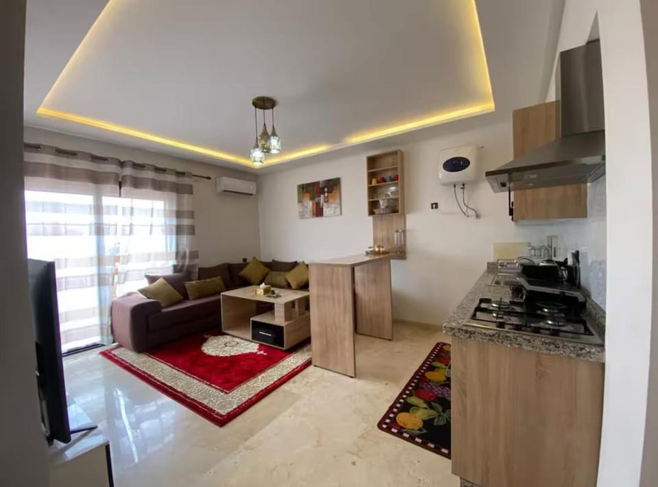 Kitchen or kitchenette, Living room, Seating area