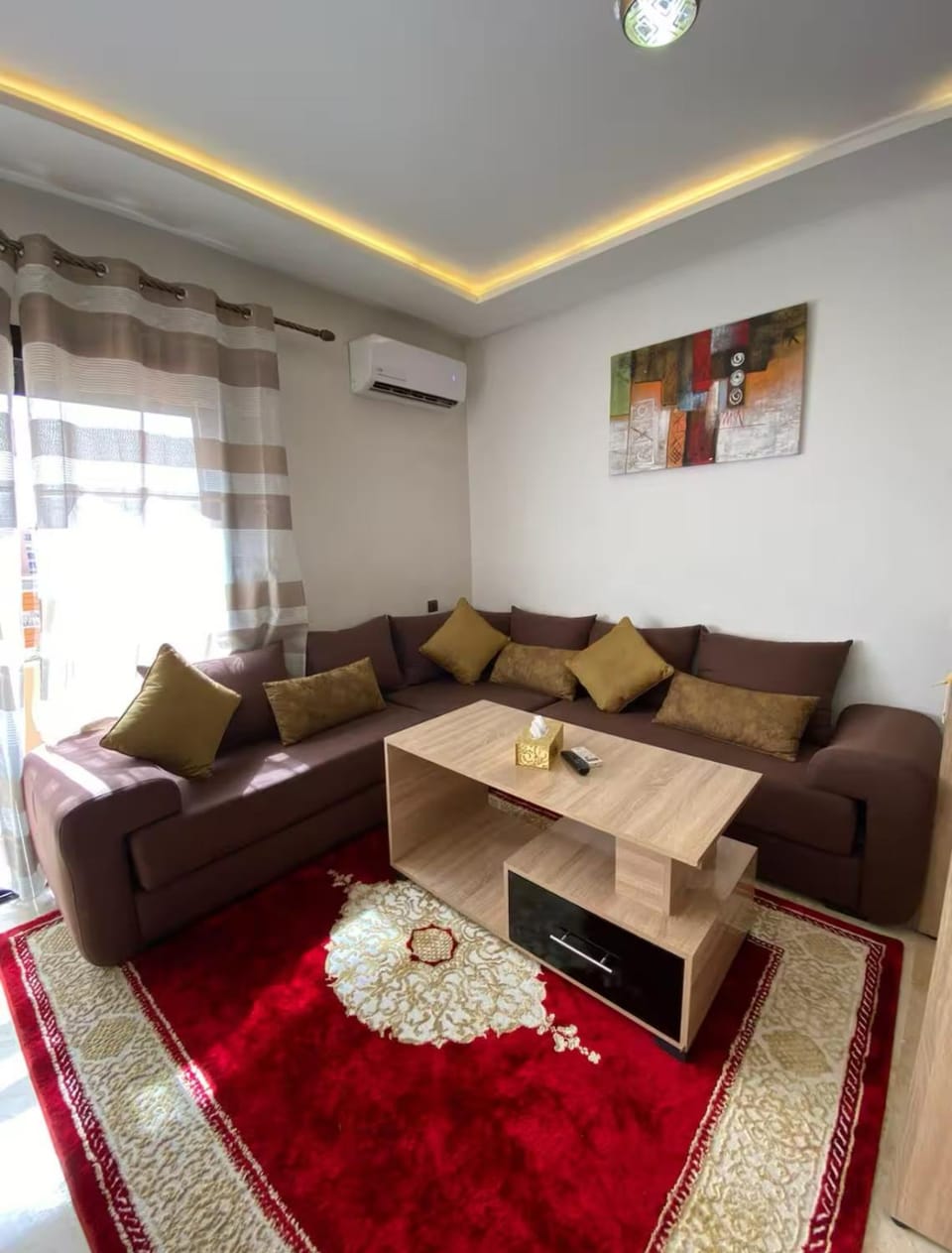 Living room, Seating area