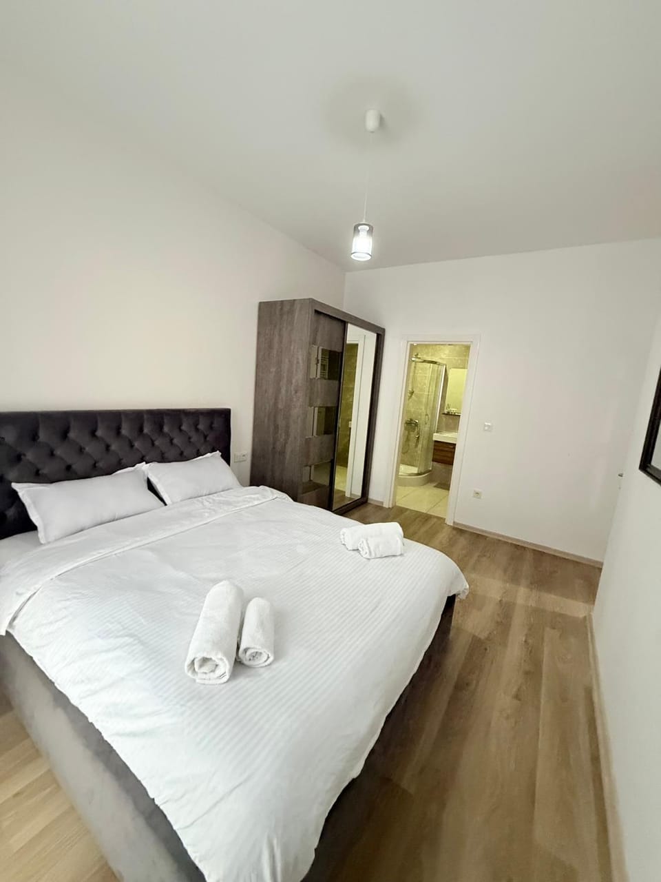 Bed, Bedroom, towels, wardrobe