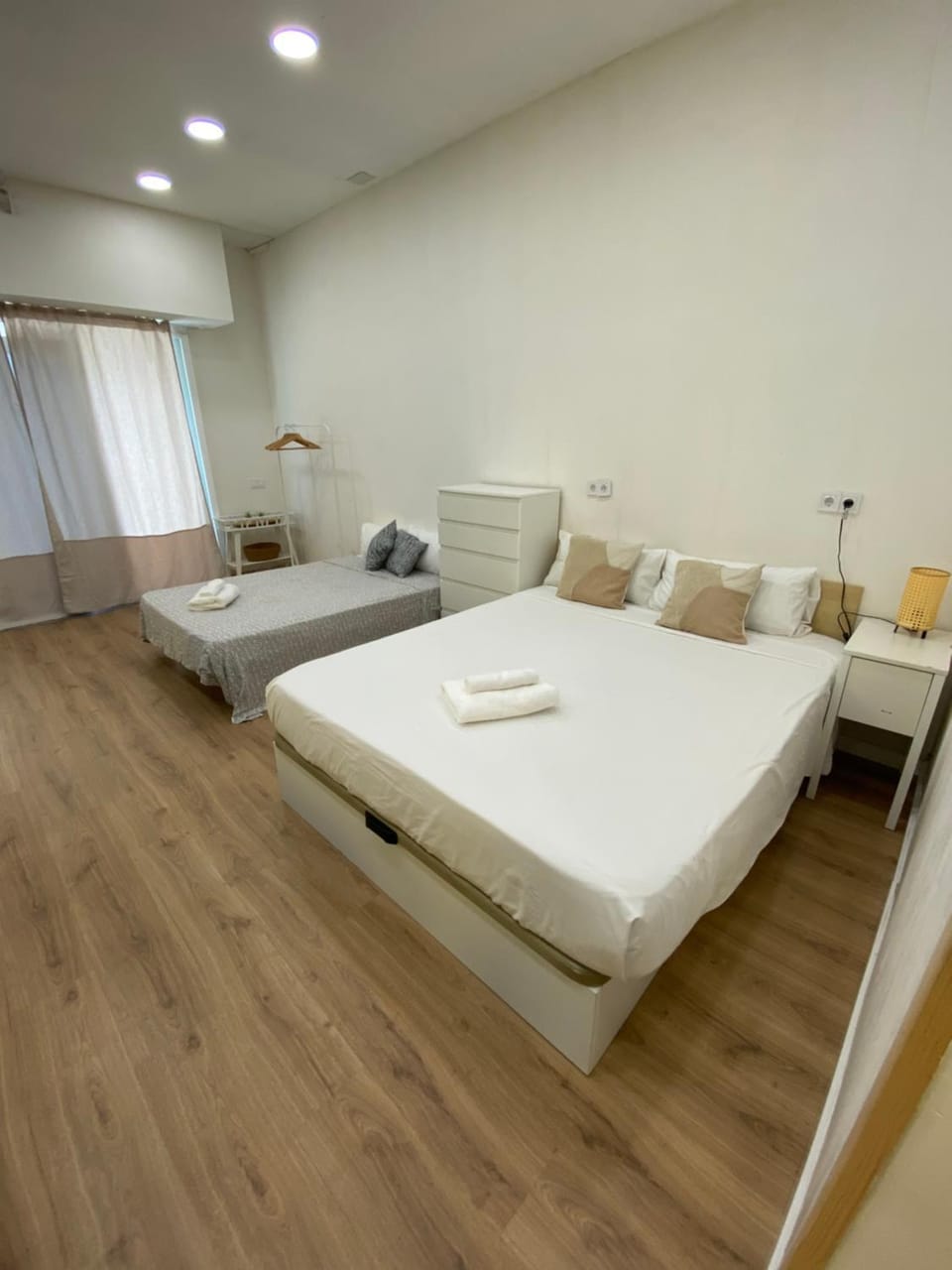 Barcelona Home Apartment in L'Hospitalet de Llobregat