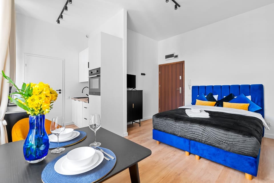 Living room, Photo of the whole room, Dining area, Bedroom