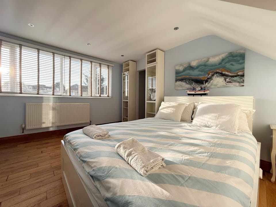 Althea's Place in Southgate Apartment in London