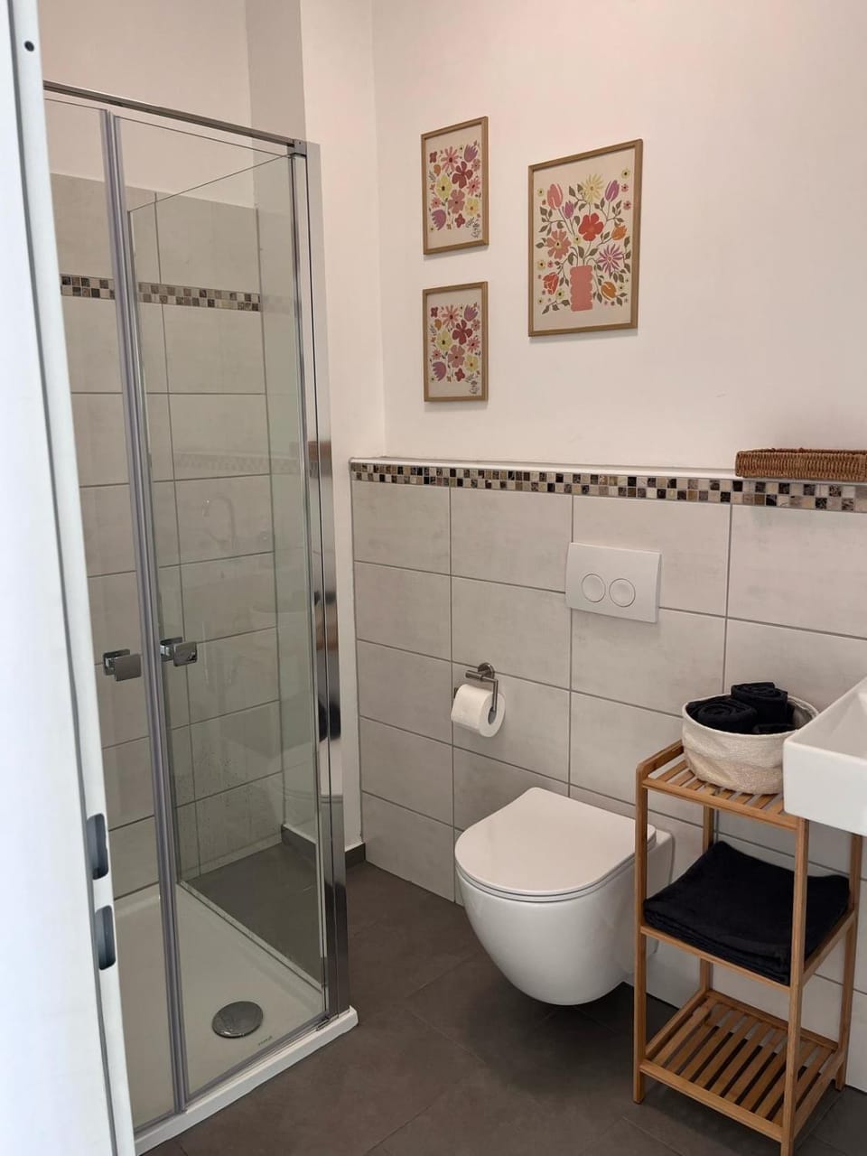 Gemütliche City Wohnung in Top Lage frisch saniert & zentral! Apartment in Hamelin