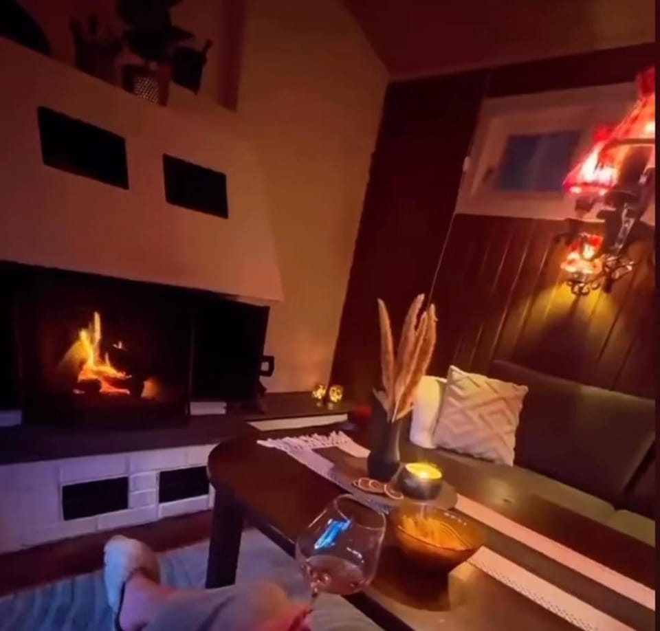 Cozy lakeside cabin Cabin in Trondelag