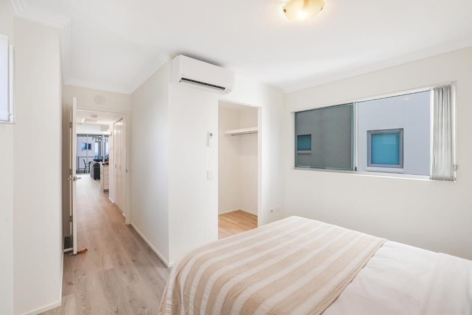 Dwell 40, Oceanfront Apartment Apartment in Bargara