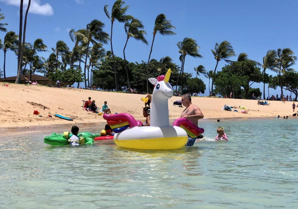 Nearby landmark, Natural landscape, Summer, Snorkeling, Beach, young children, Family