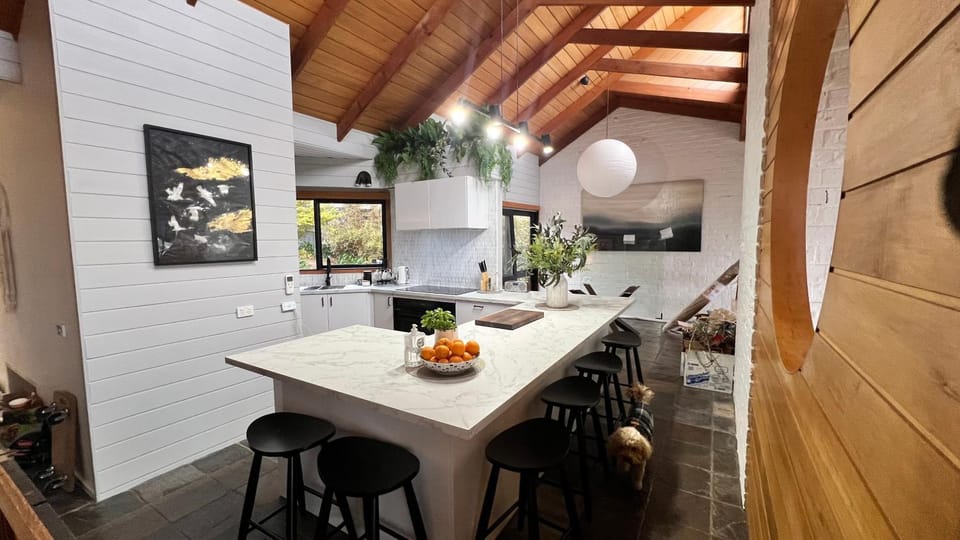 Ocean Views - Ocean Grove, Spectacular Family Home in sought after Location House in Ocean Grove