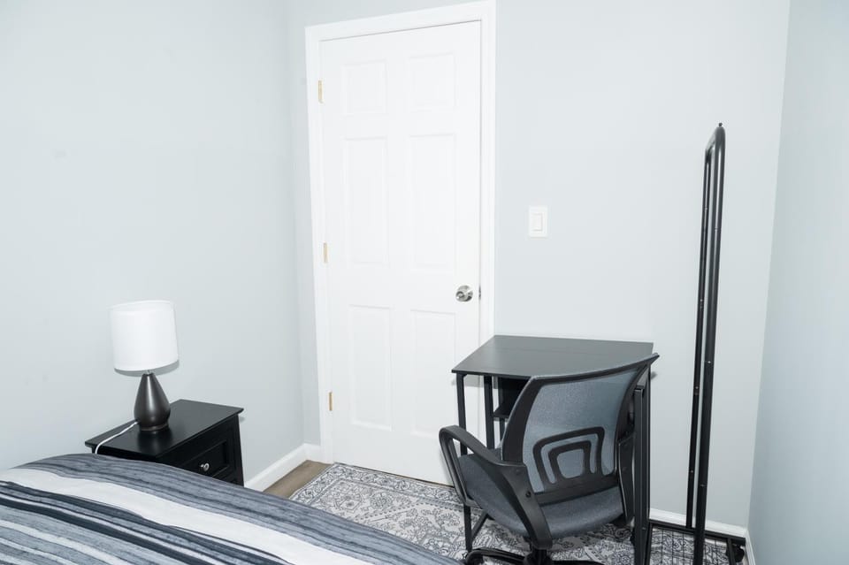 Noir Brighton Beach 2Min Walk to Ocean n Subway Chic Stay Vacation rental in Brighton Beach