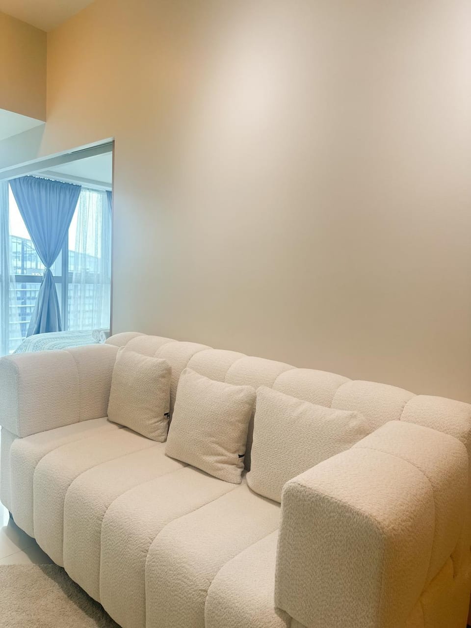 Uptown District Stay Apartment in Makati