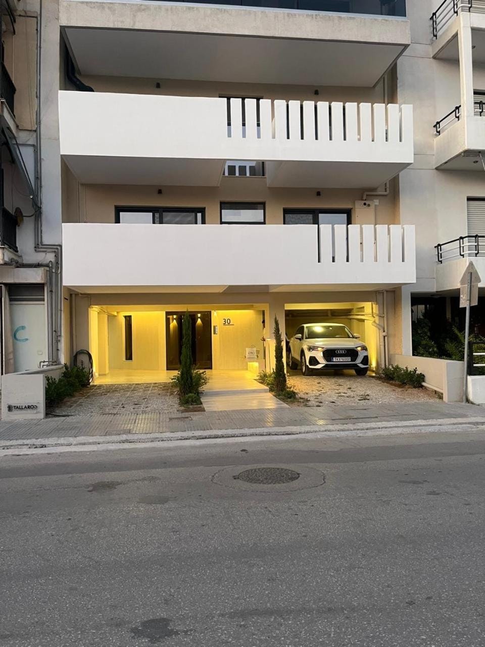 Luxury Loft 7-8 Apartment in Trikala